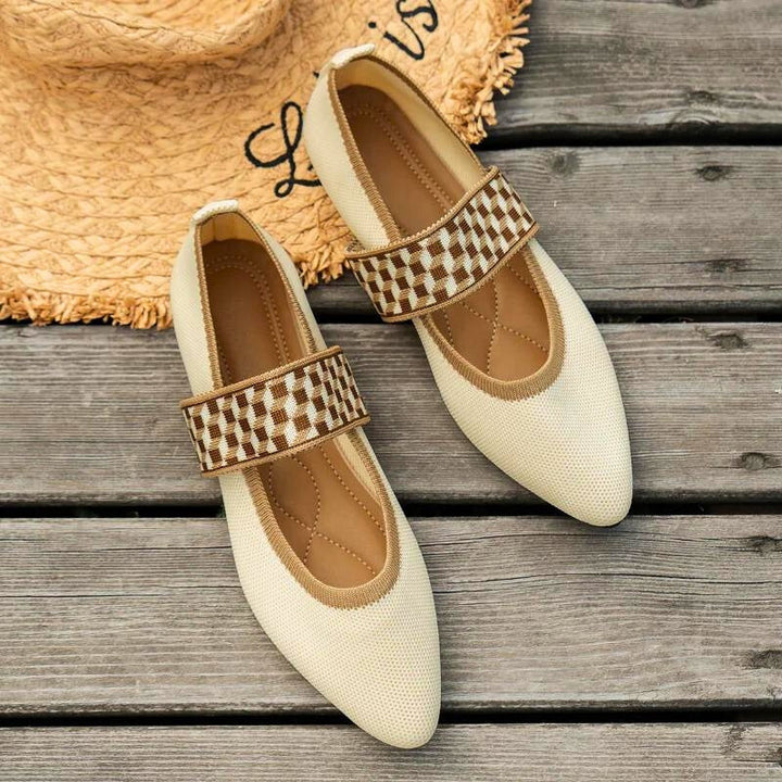 Elira Mary Jane Flats