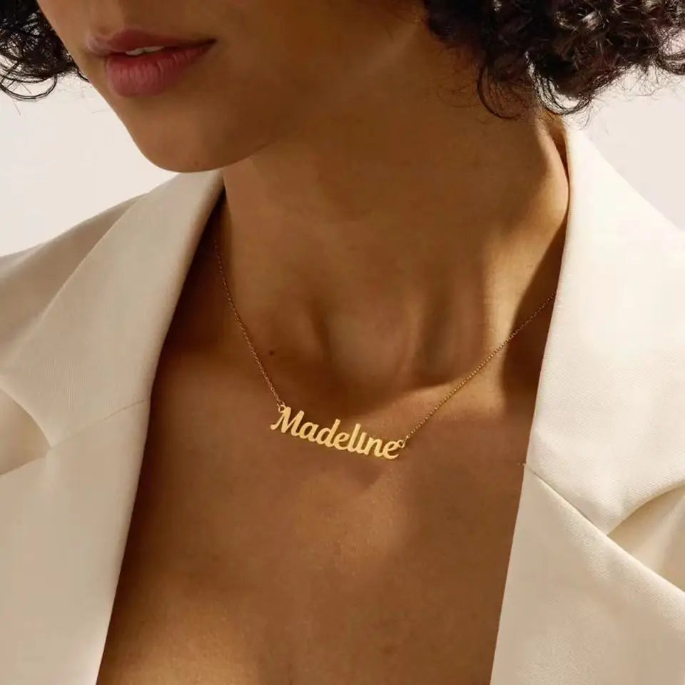 Aurelle Customized Name Pendant Necklace