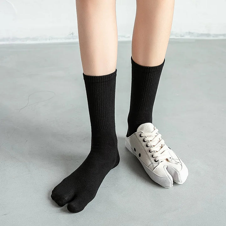 Kiyoto Tabi split toe sock